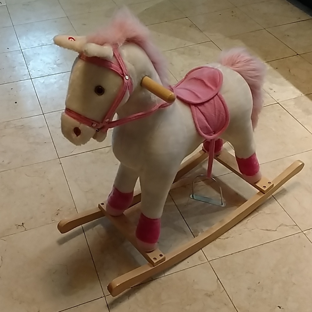 Happy Trails Patricia Pony with Sounds!